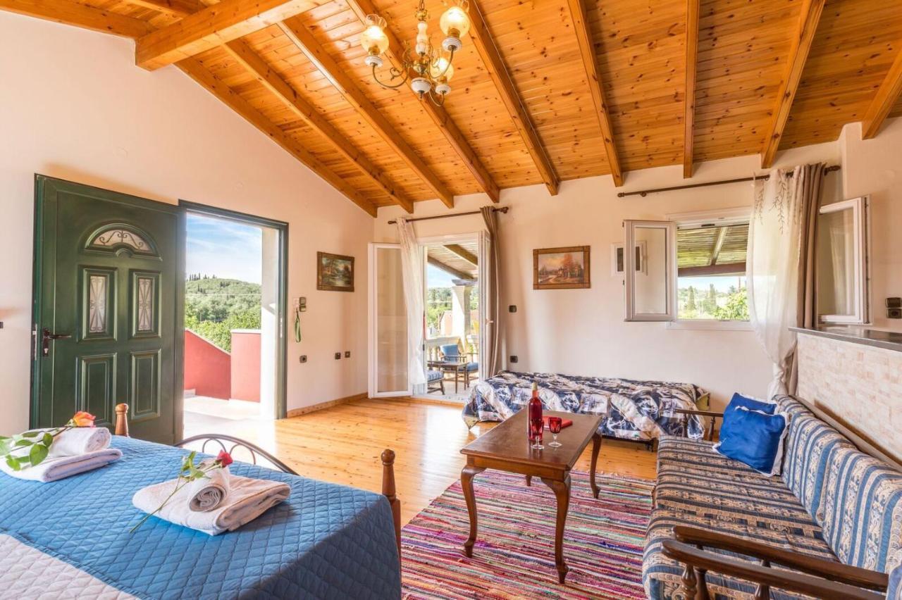 Malotu Resort Sinarádes Екстериор снимка